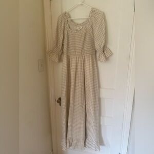 NWT Worth Collective Cream Gingham Maxi Dress